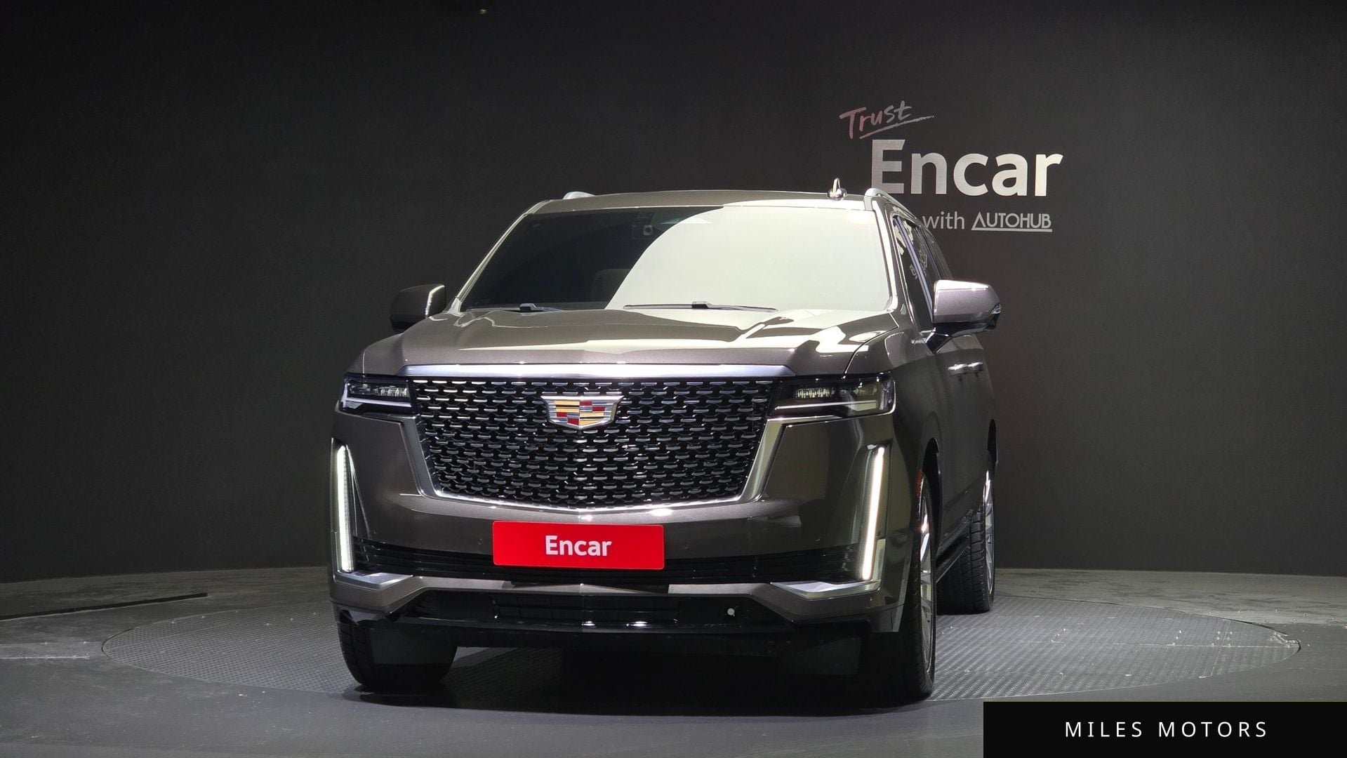 Cadillac Escalade 2021 — миниатюра 3
