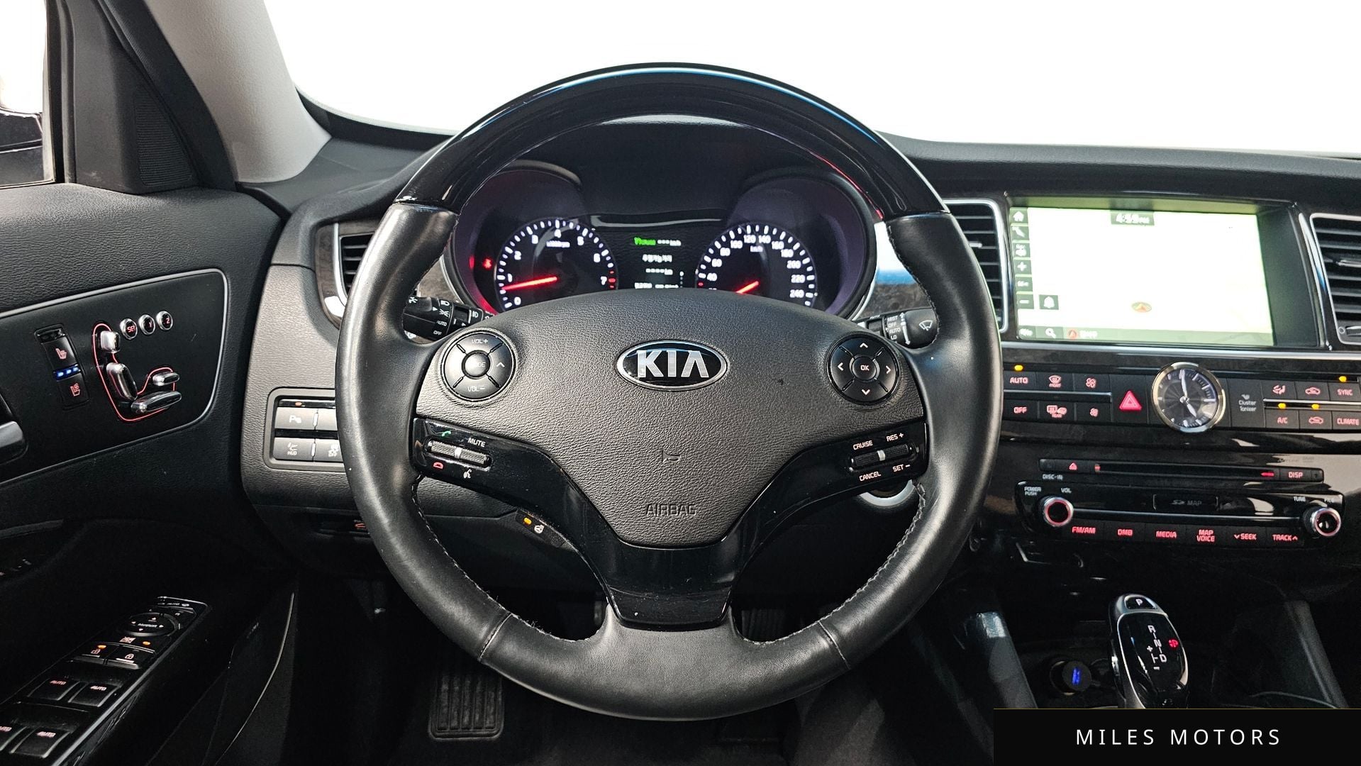 Kia K9 2017 — миниатюра 14