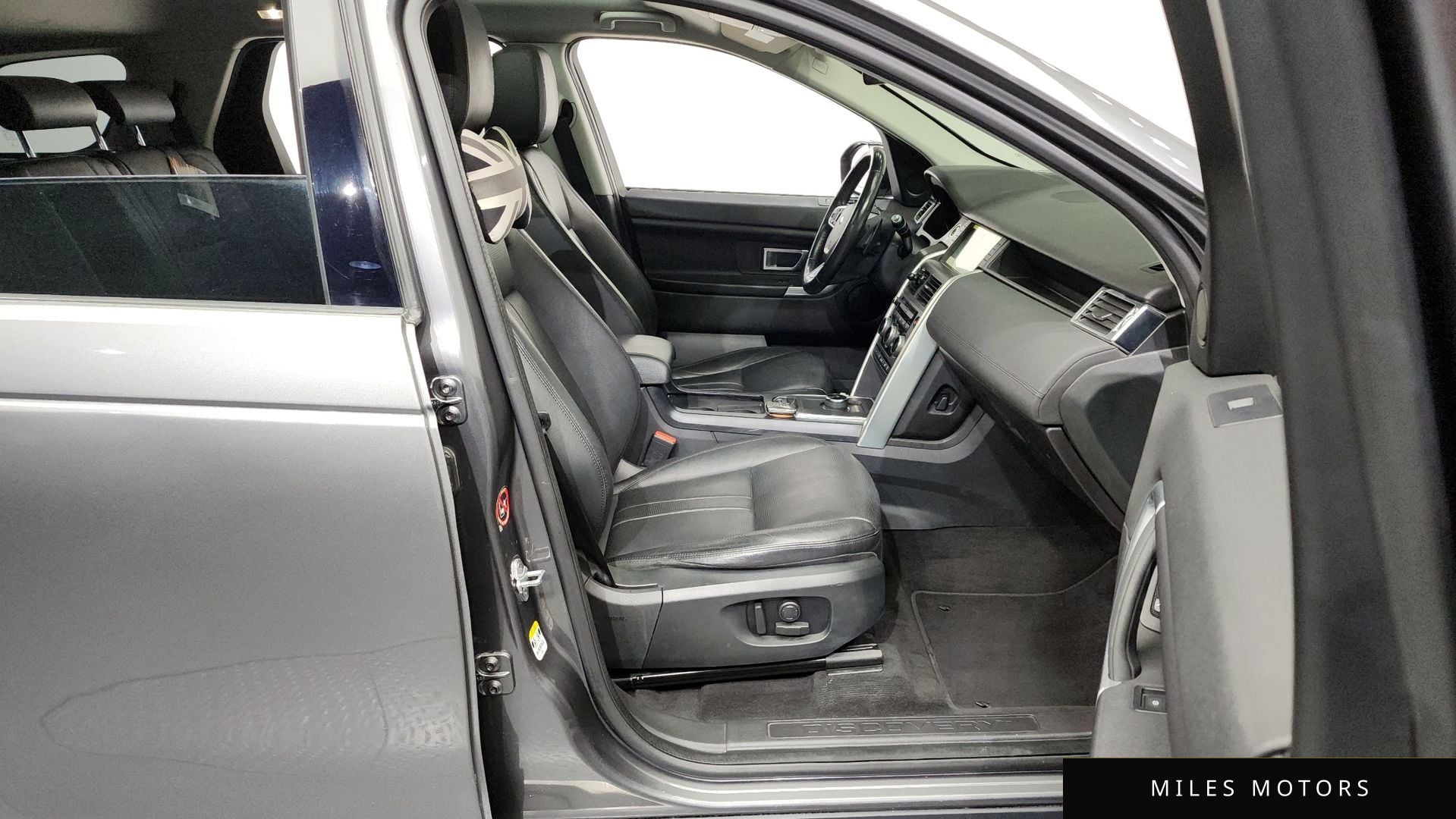 Land Rover Discovery Sport 2019 — миниатюра 11