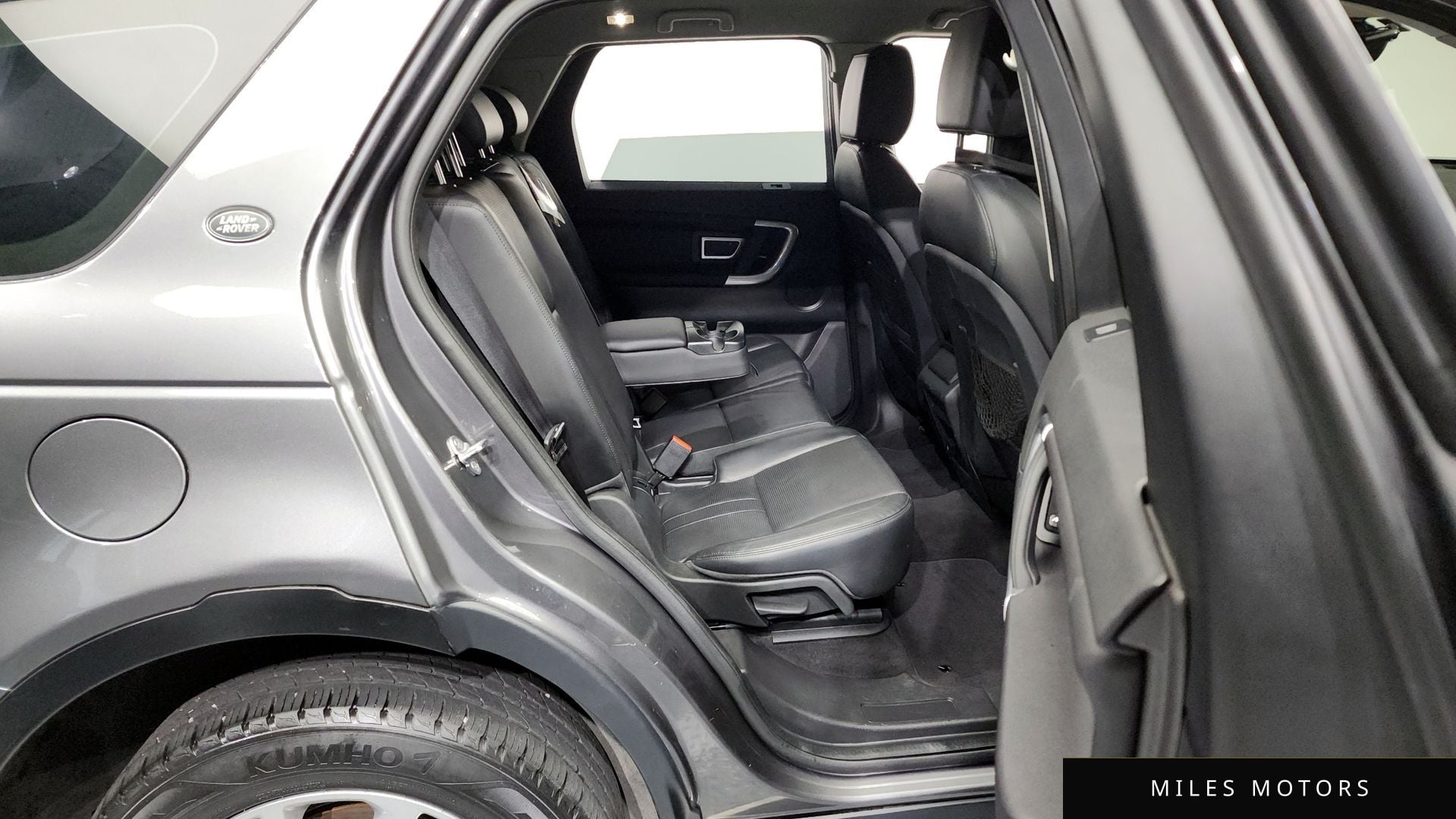 Land Rover Discovery Sport 2019 — миниатюра 12