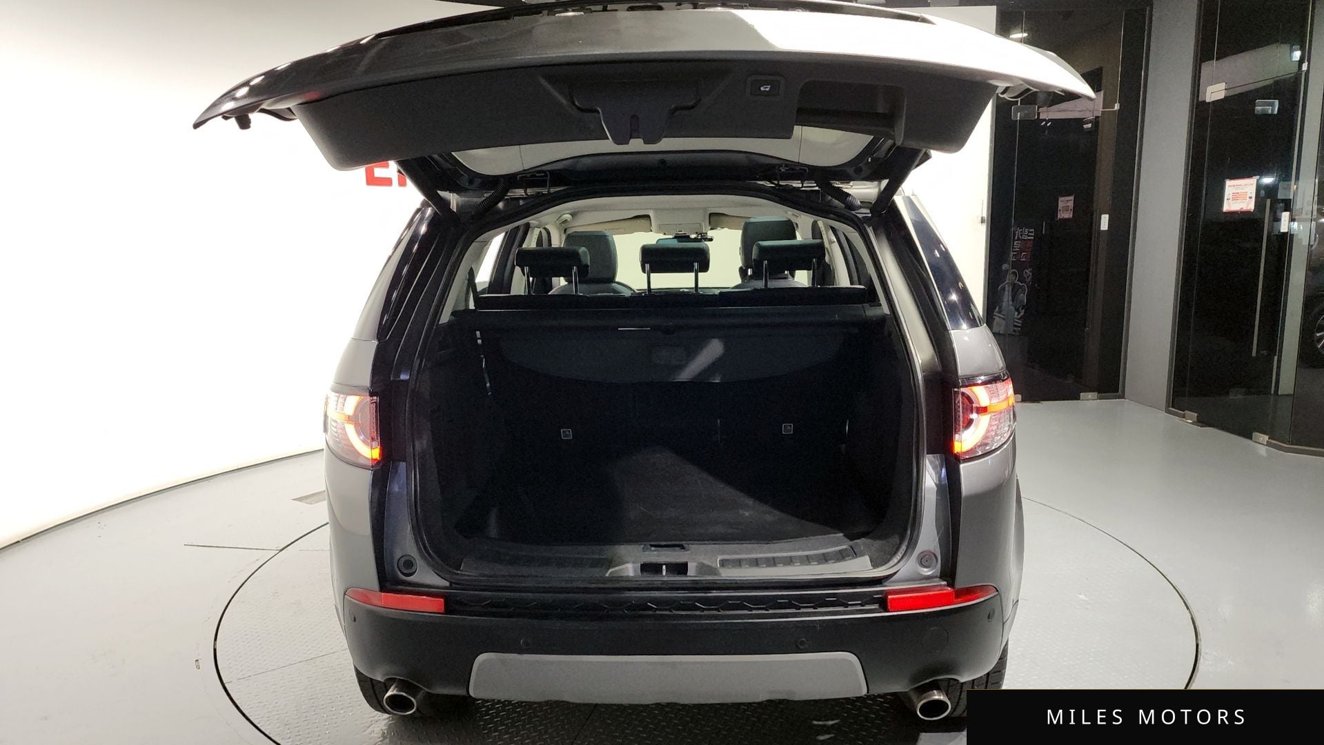 Land Rover Discovery Sport 2019 — миниатюра 20