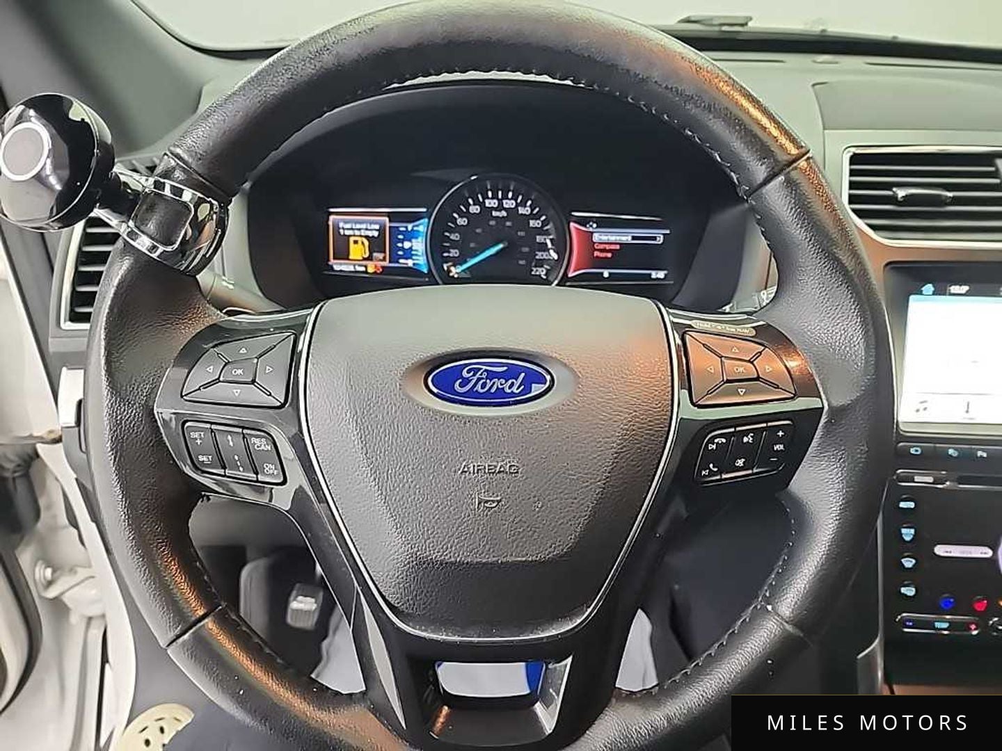 Ford Explorer 2017 — миниатюра 9