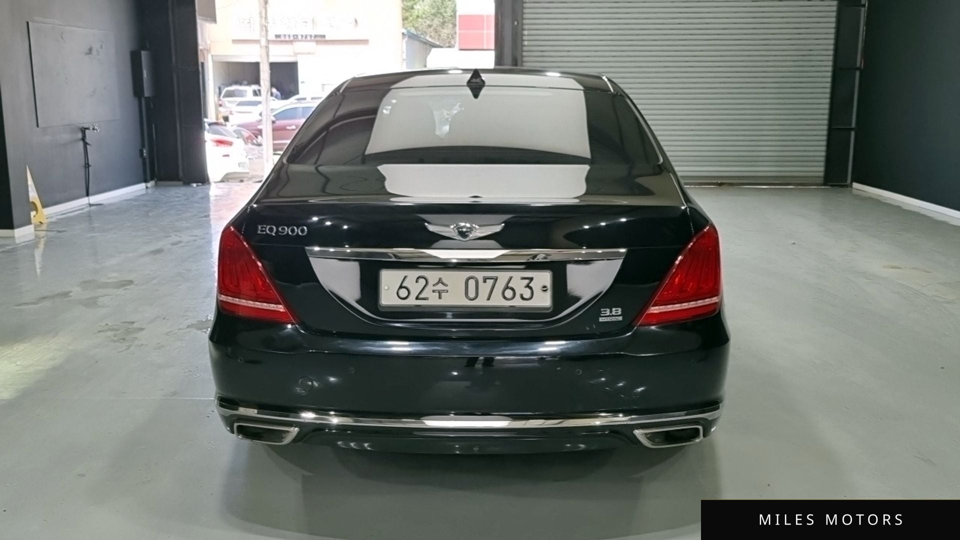 Genesis EQ900 2016 — миниатюра 4