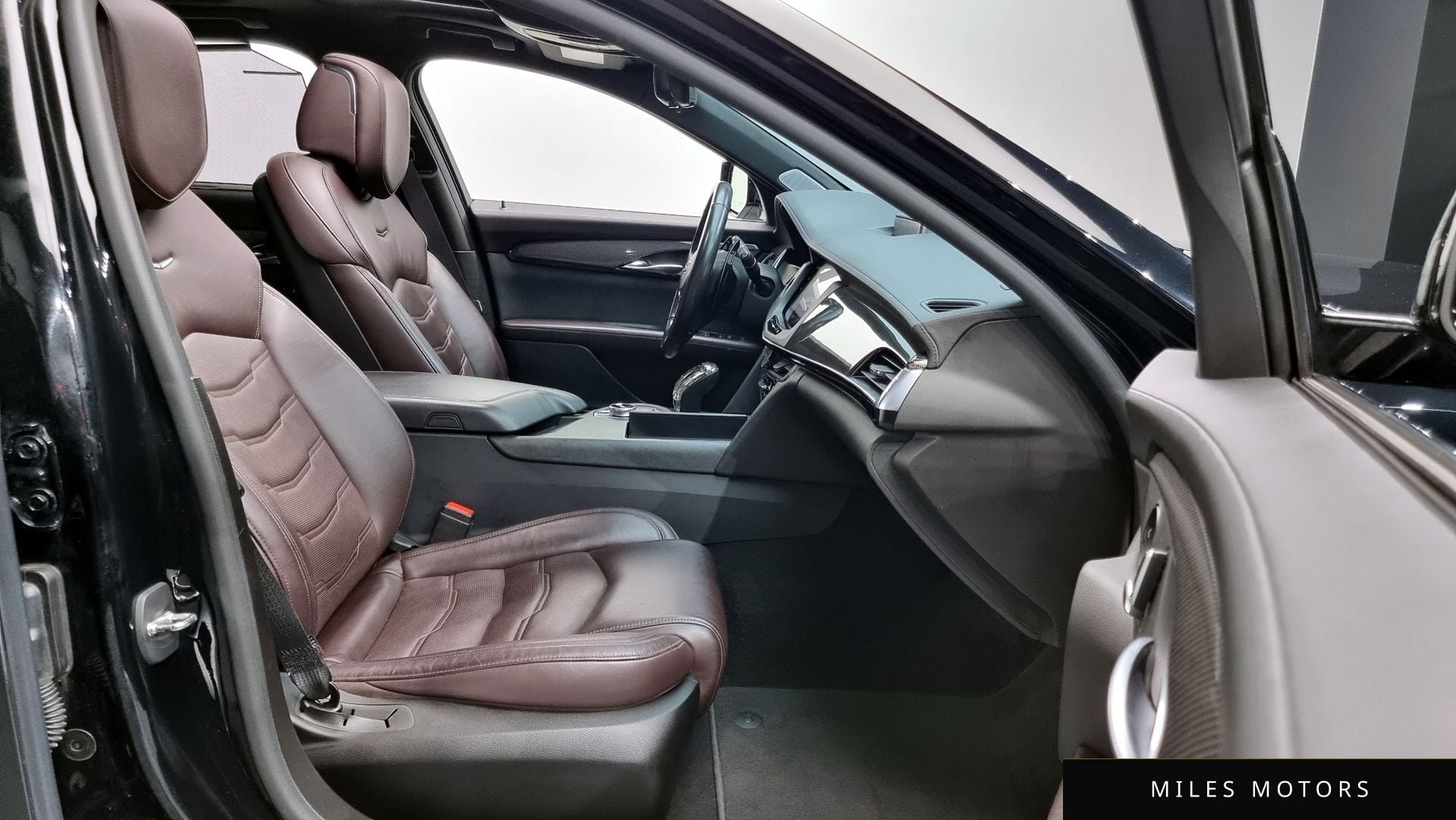 Cadillac CT6 2019 — миниатюра 10
