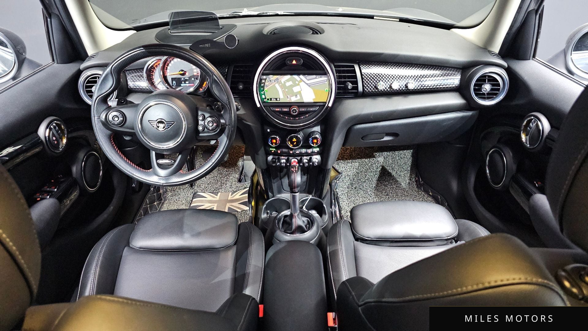 MINI Cooper S 2019 — миниатюра 7