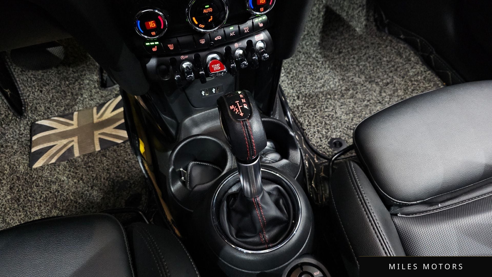 MINI Cooper S 2019 — миниатюра 9