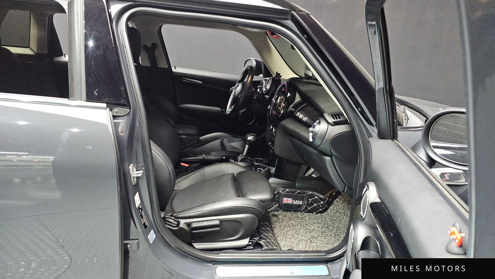 MINI Cooper S 2019 — миниатюра 11