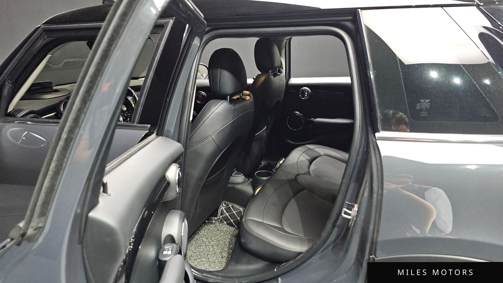 MINI Cooper S 2019 — миниатюра 12