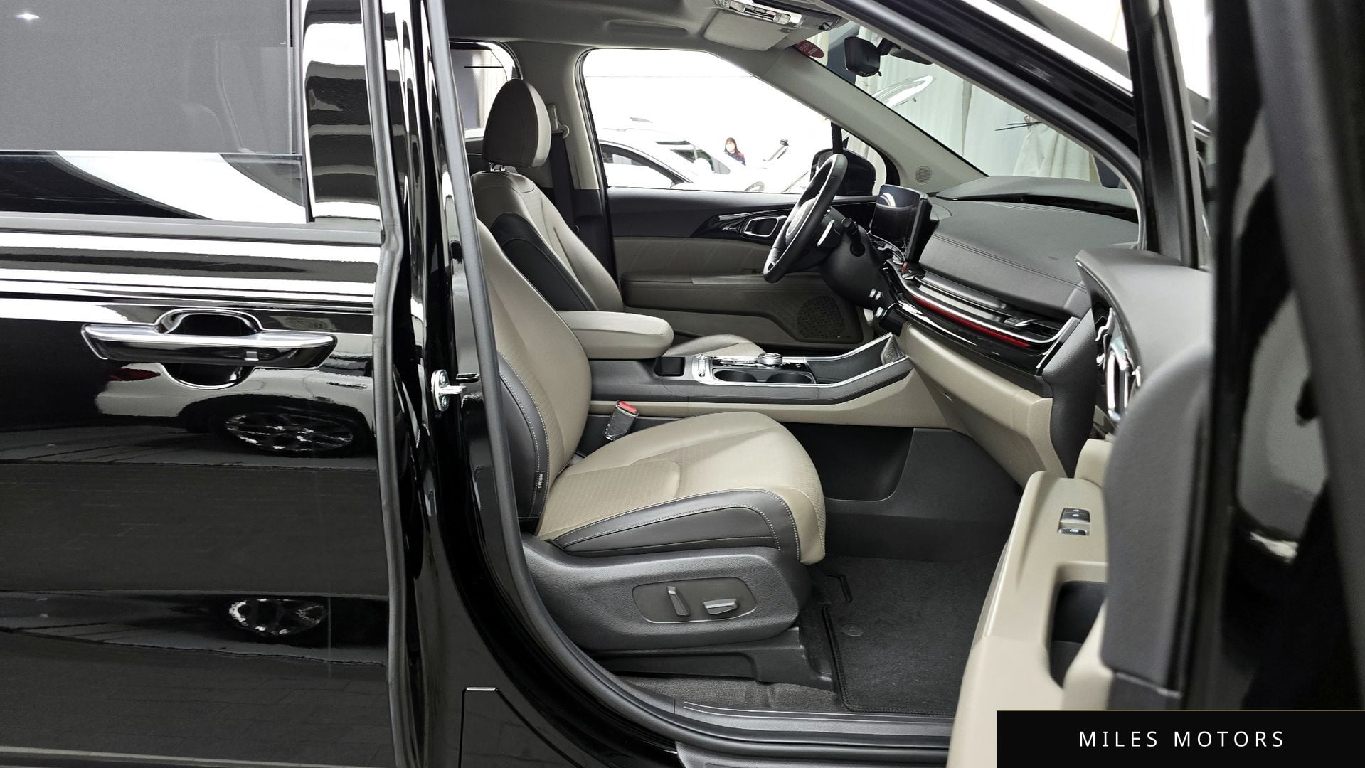 Kia Canival 2024 — миниатюра 11
