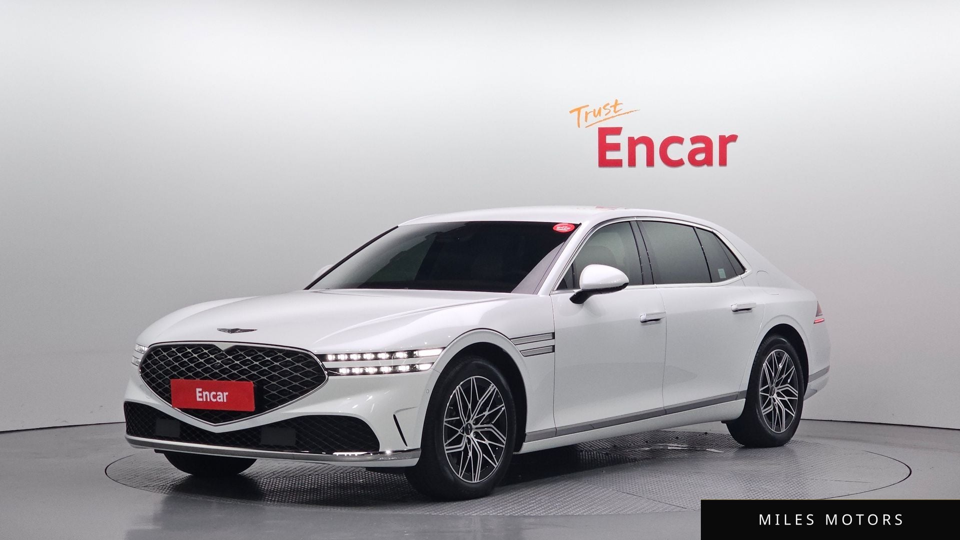 Genesis G90 (RS4) 2022 — фото 1 из 12