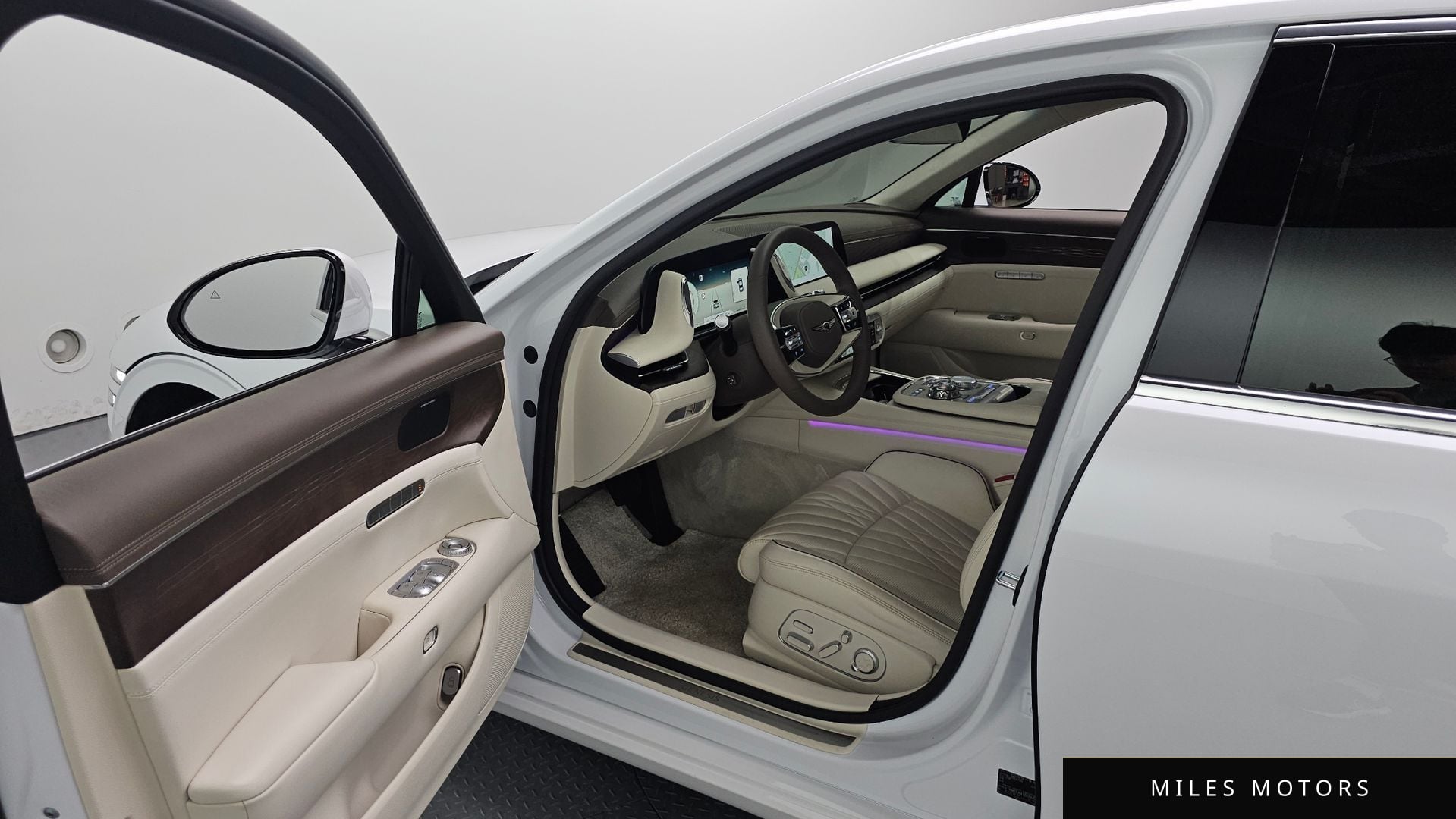 Genesis G90 (RS4) 2022 — миниатюра 10