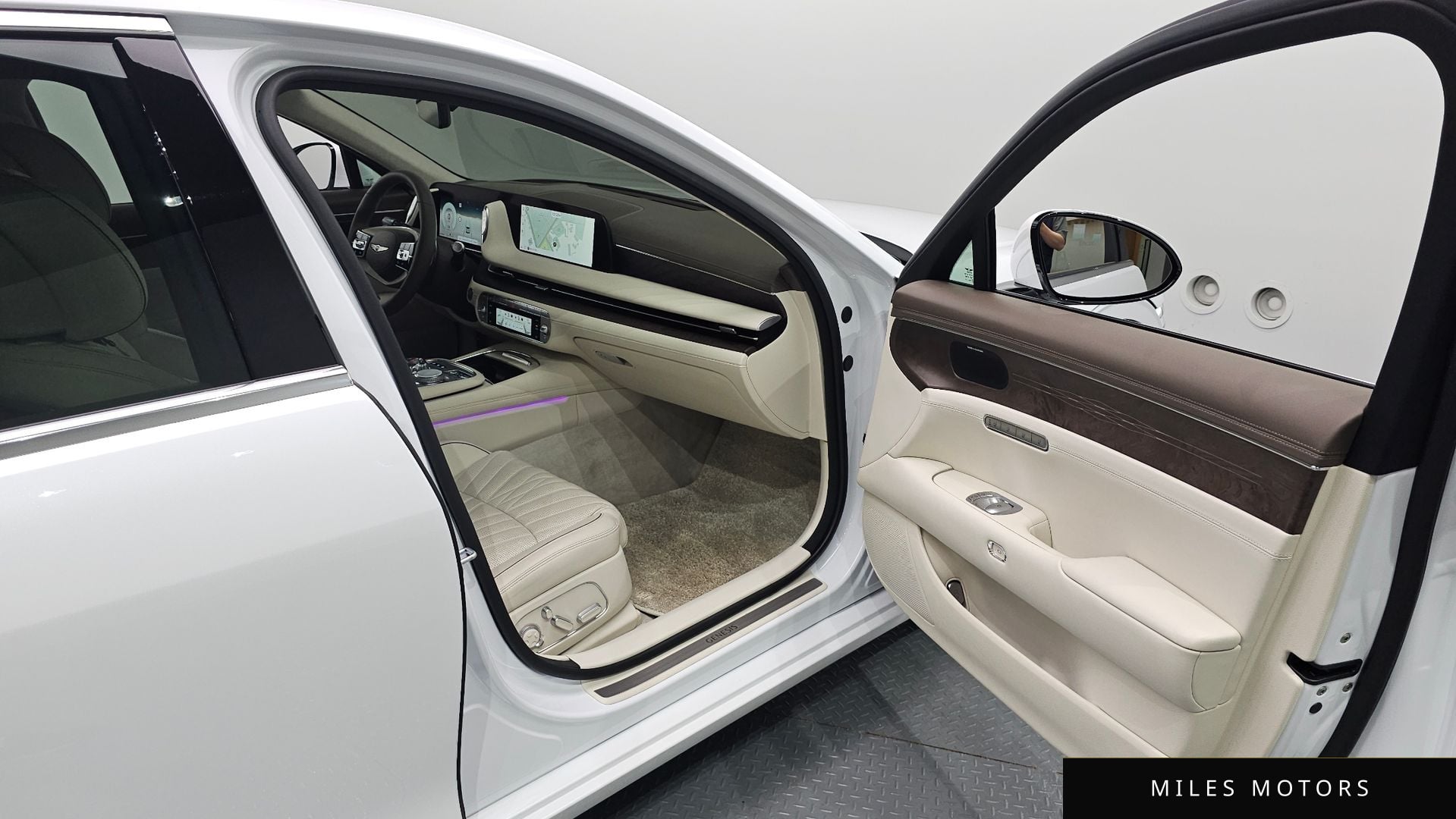 Genesis G90 (RS4) 2022 — миниатюра 11