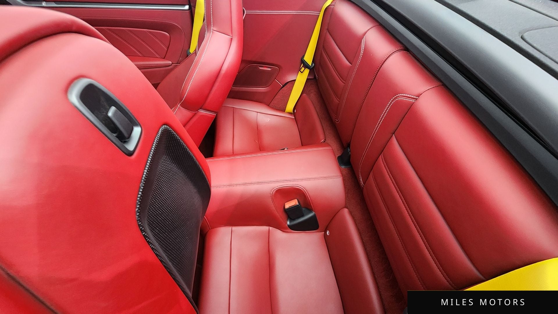 Porsche 911 (992) 2022 — миниатюра 12
