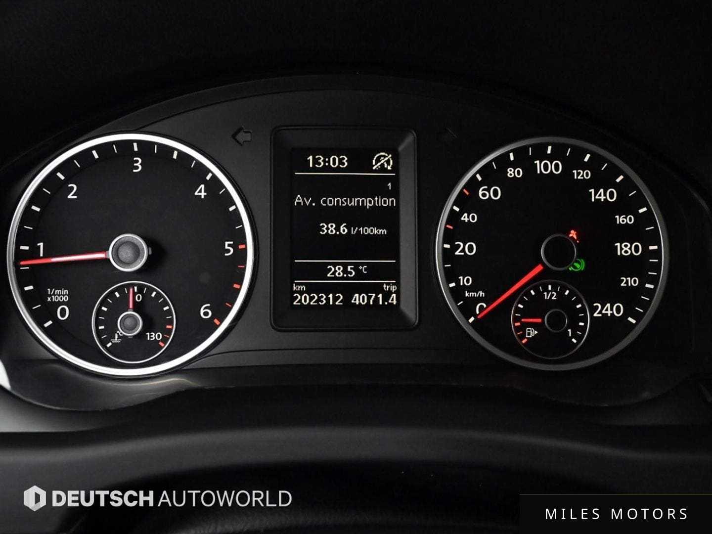 Volkswagen 티구안 2013 — миниатюра 8