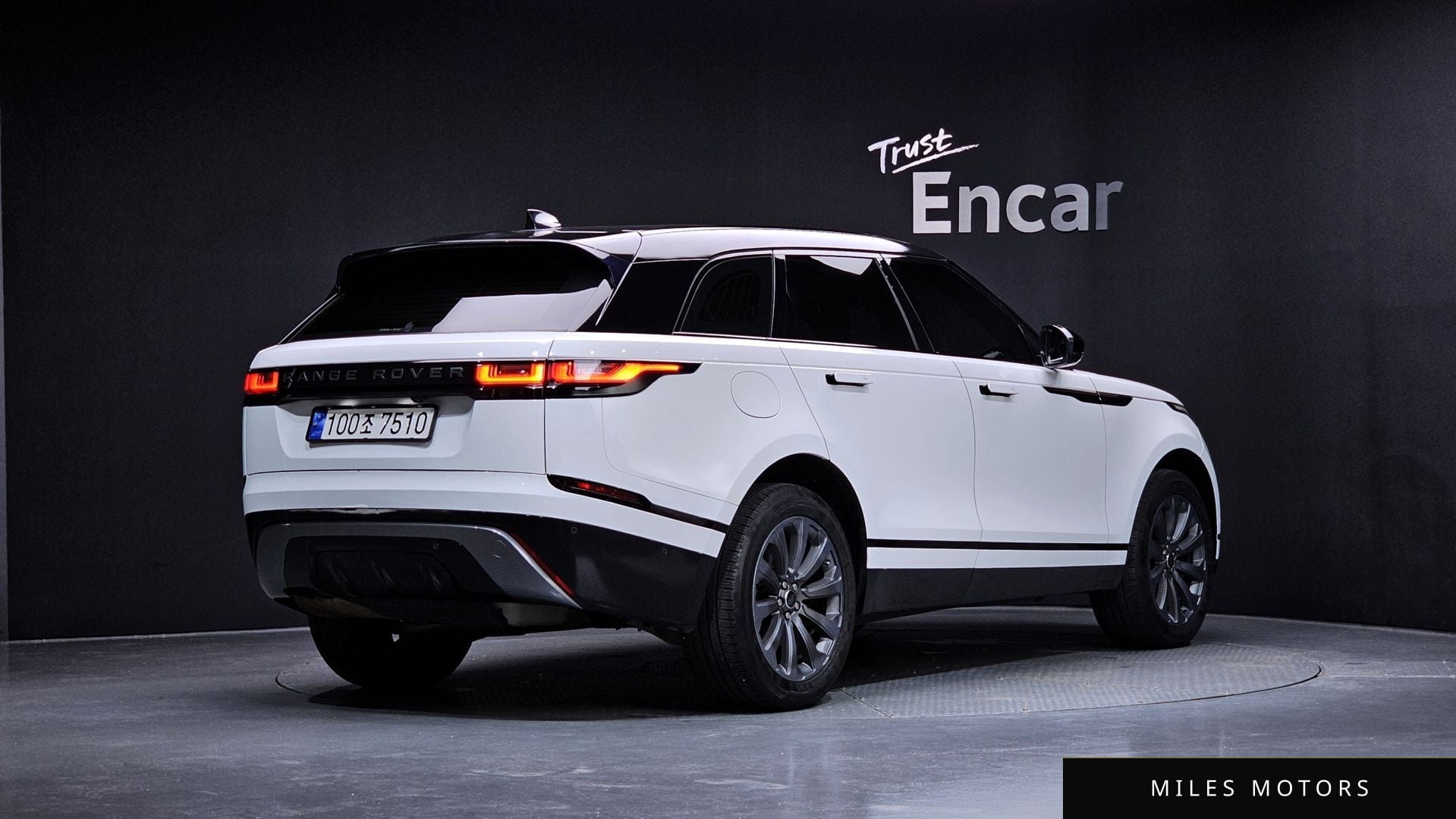 Land Rover Range Rover Velar 2018 — миниатюра 2