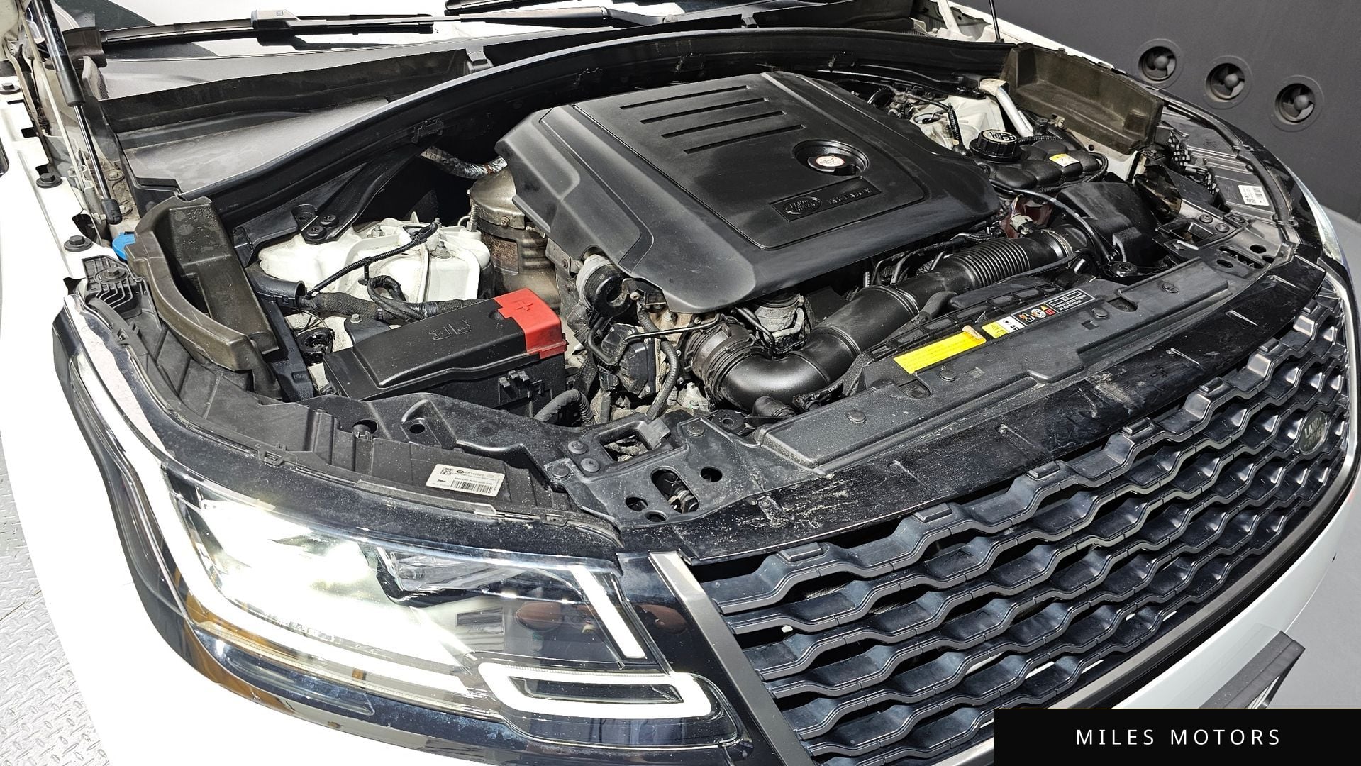 Land Rover Range Rover Velar 2018 — миниатюра 6