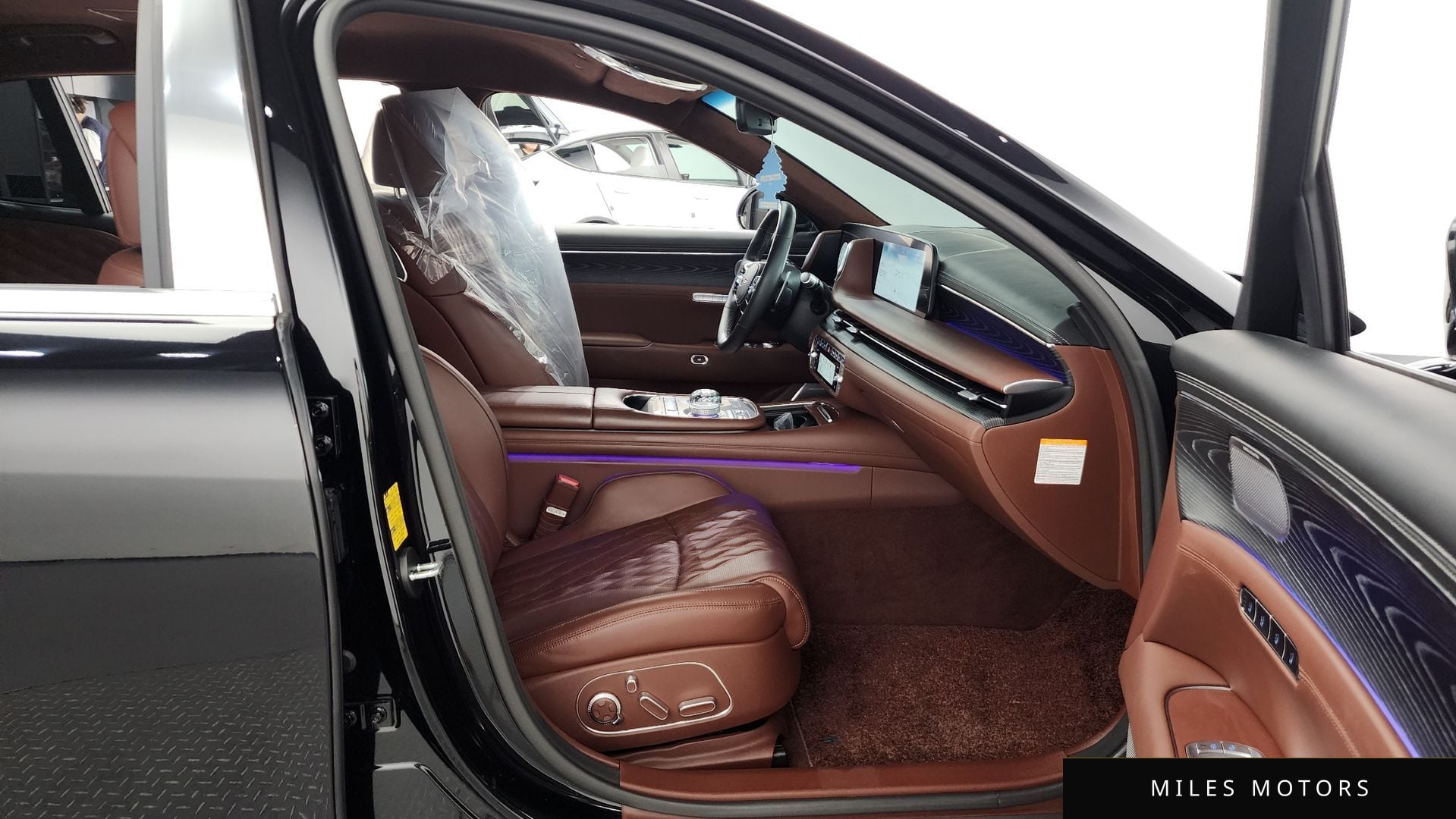 Genesis G90 (RS4) 2022 — миниатюра 11