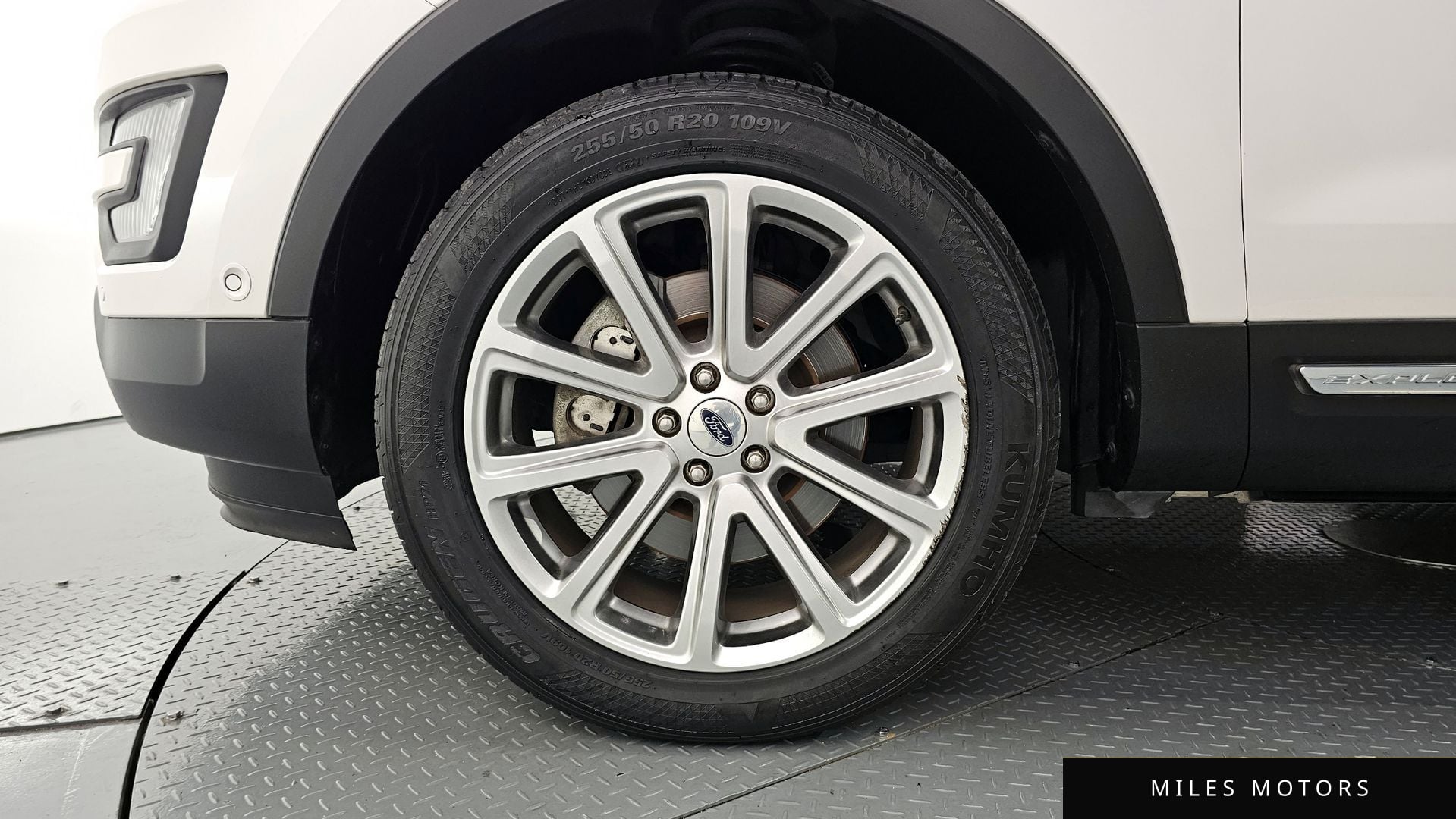 Ford Explorer 2017 — миниатюра 5