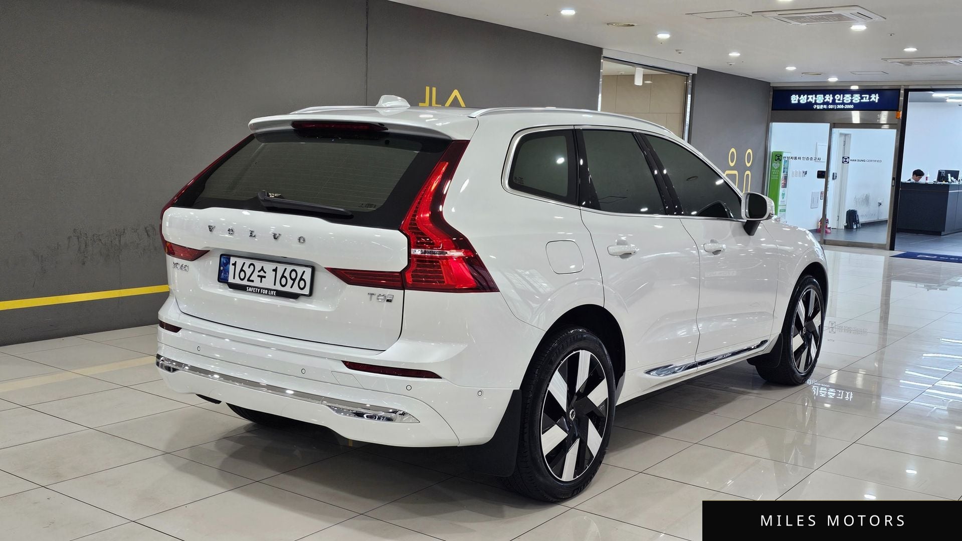 Volvo XC60 2025 — миниатюра 2