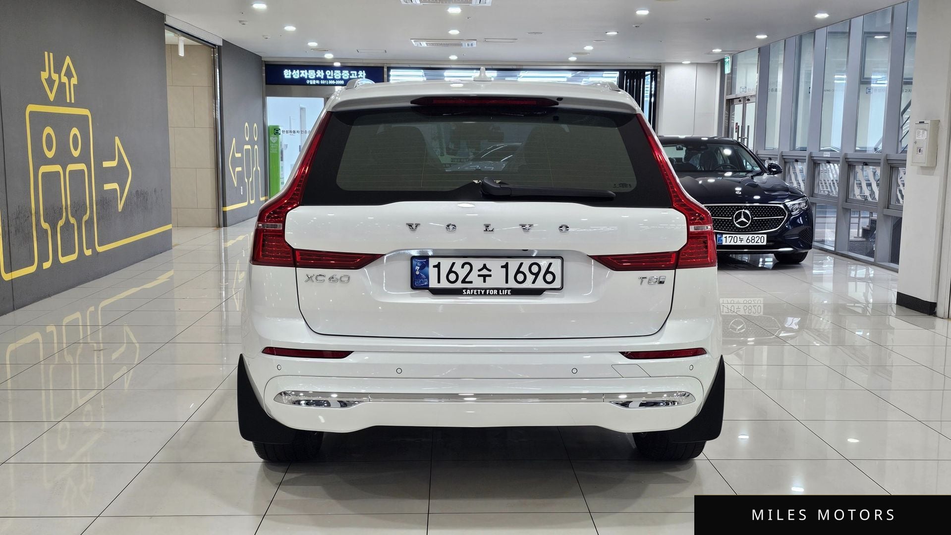 Volvo XC60 2025 — миниатюра 4