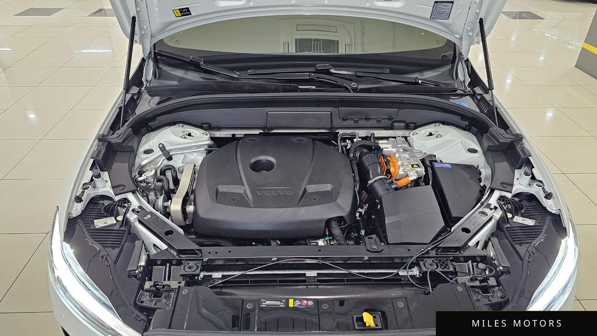 Volvo XC60 2025 — миниатюра 6