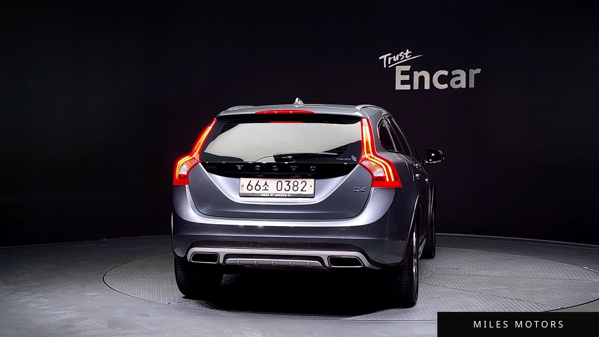 Volvo V60 2016 — миниатюра 4