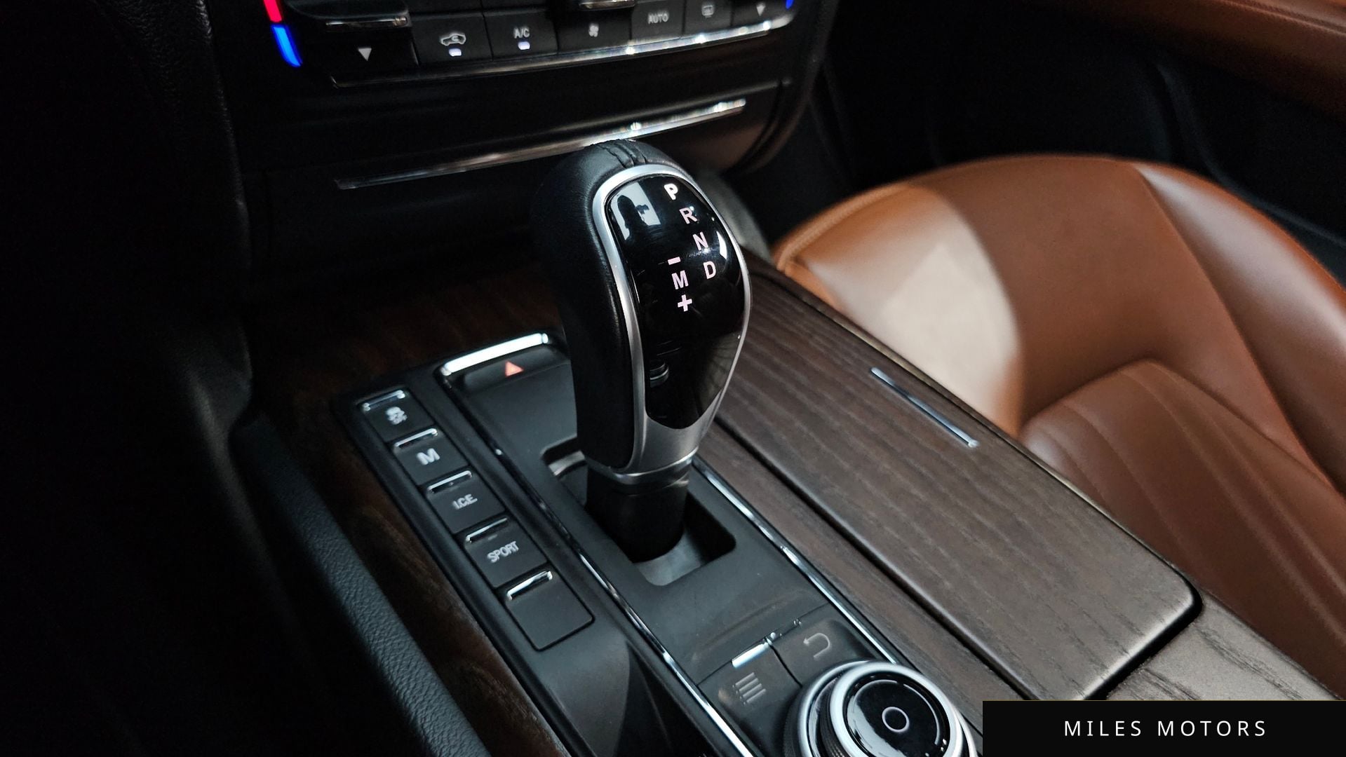 Maserati 기블리 2017 — миниатюра 9