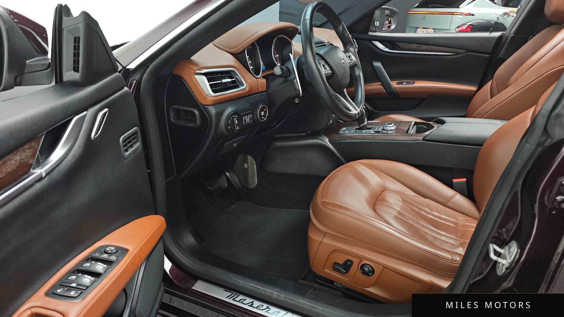 Maserati 기블리 2017 — миниатюра 11