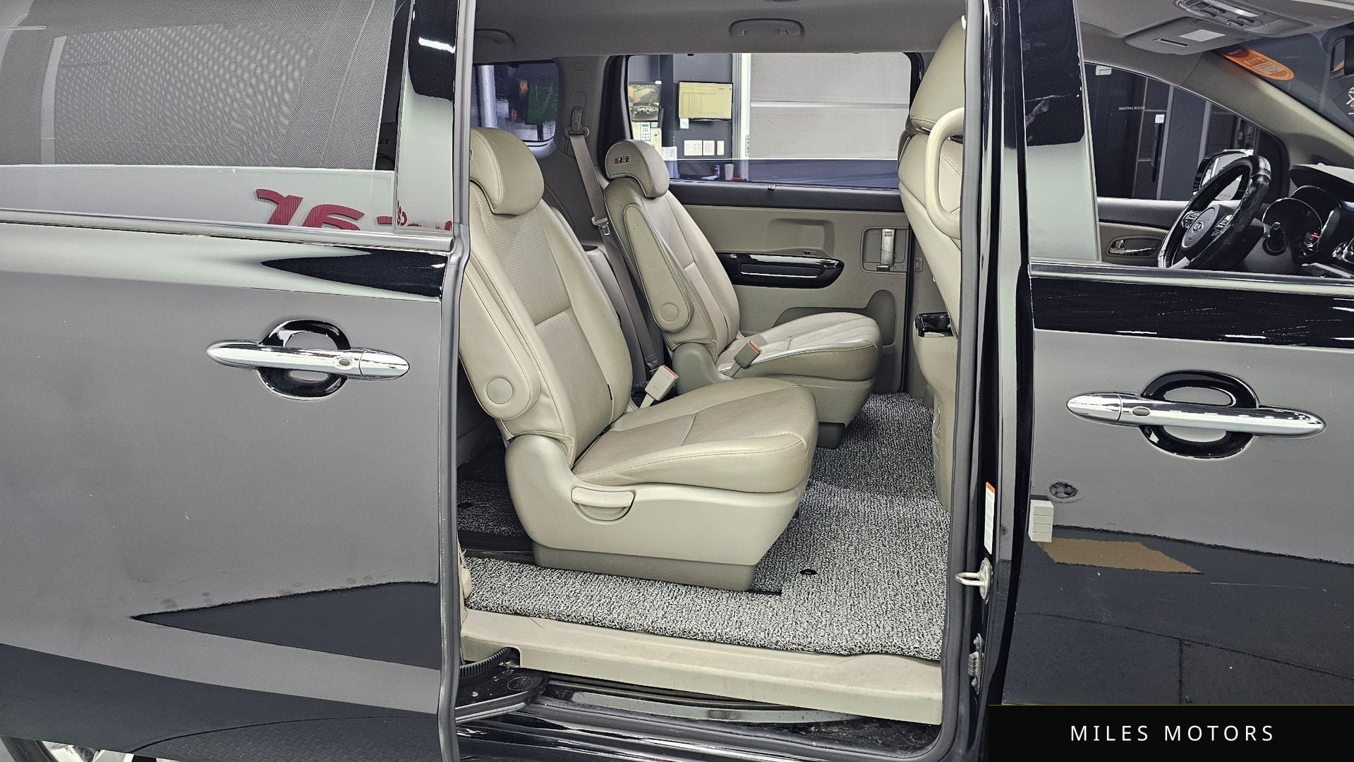 Kia Canival 2019 — миниатюра 12