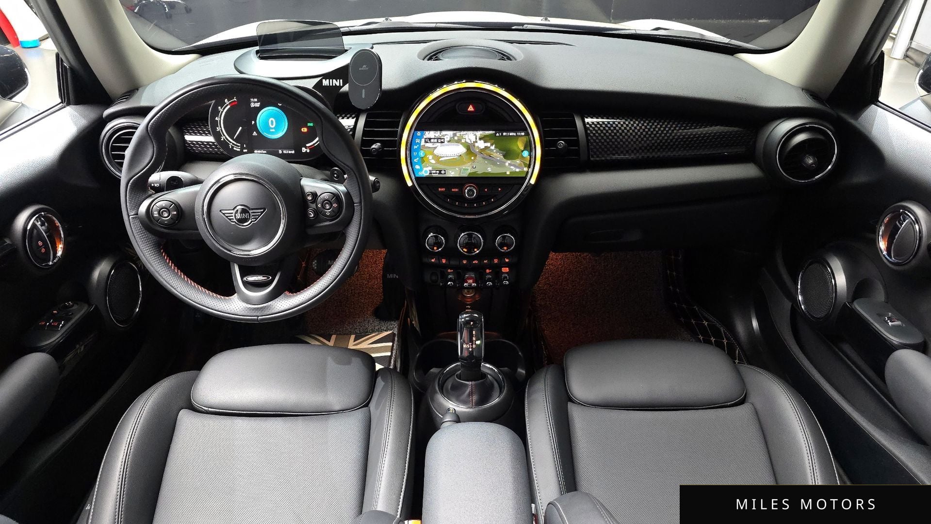 MINI Cooper S 2021 — миниатюра 7