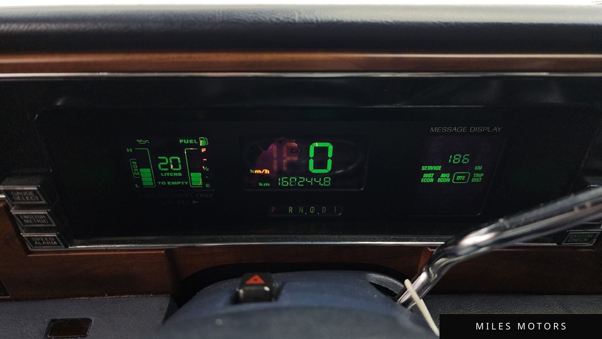 Lincoln Continental 1994 — миниатюра 8