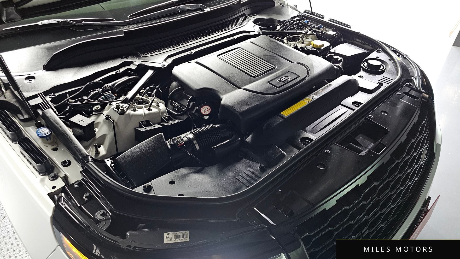 Land Rover Range Rover 2015 — миниатюра 6