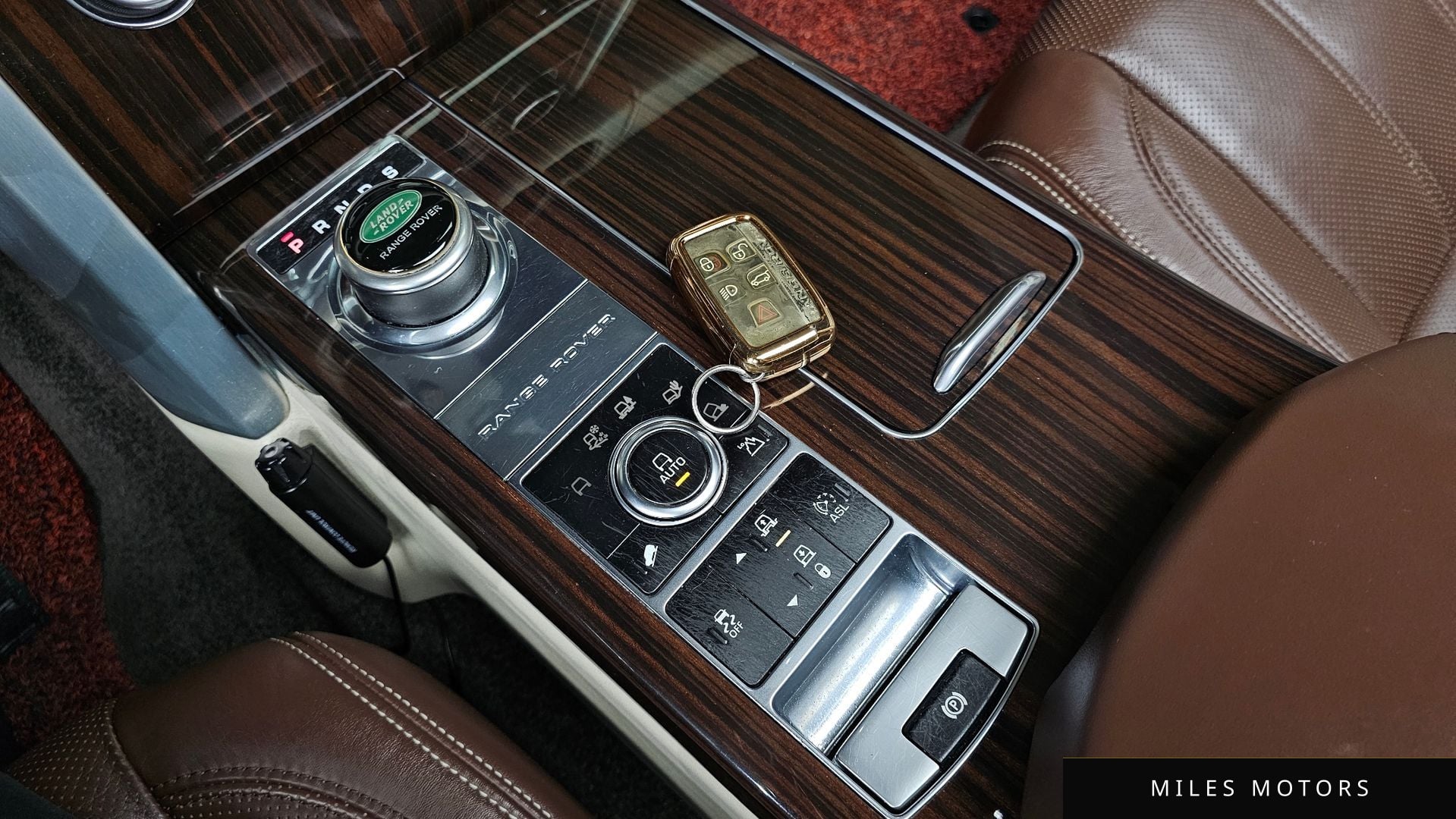 Land Rover Range Rover 2015 — миниатюра 9