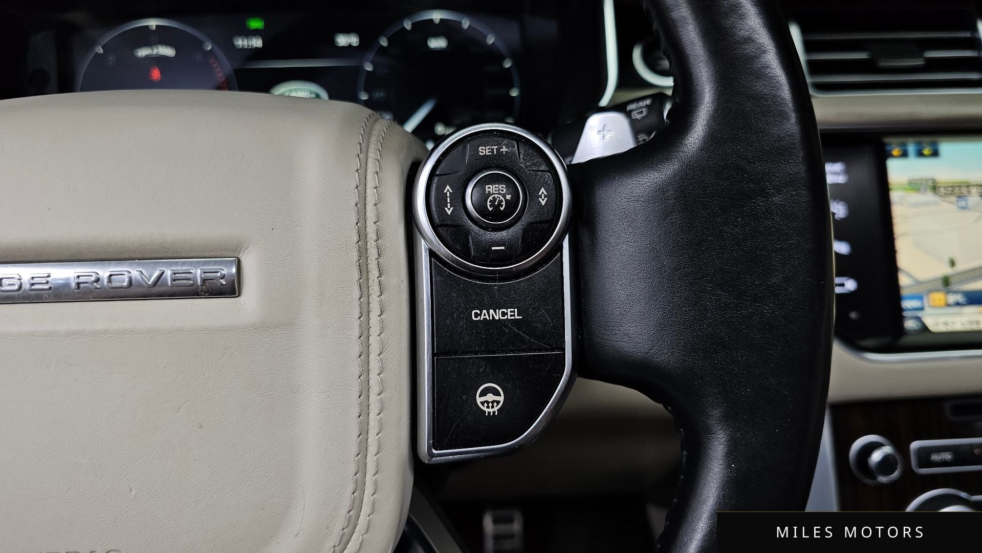 Land Rover Range Rover 2015 — миниатюра 10