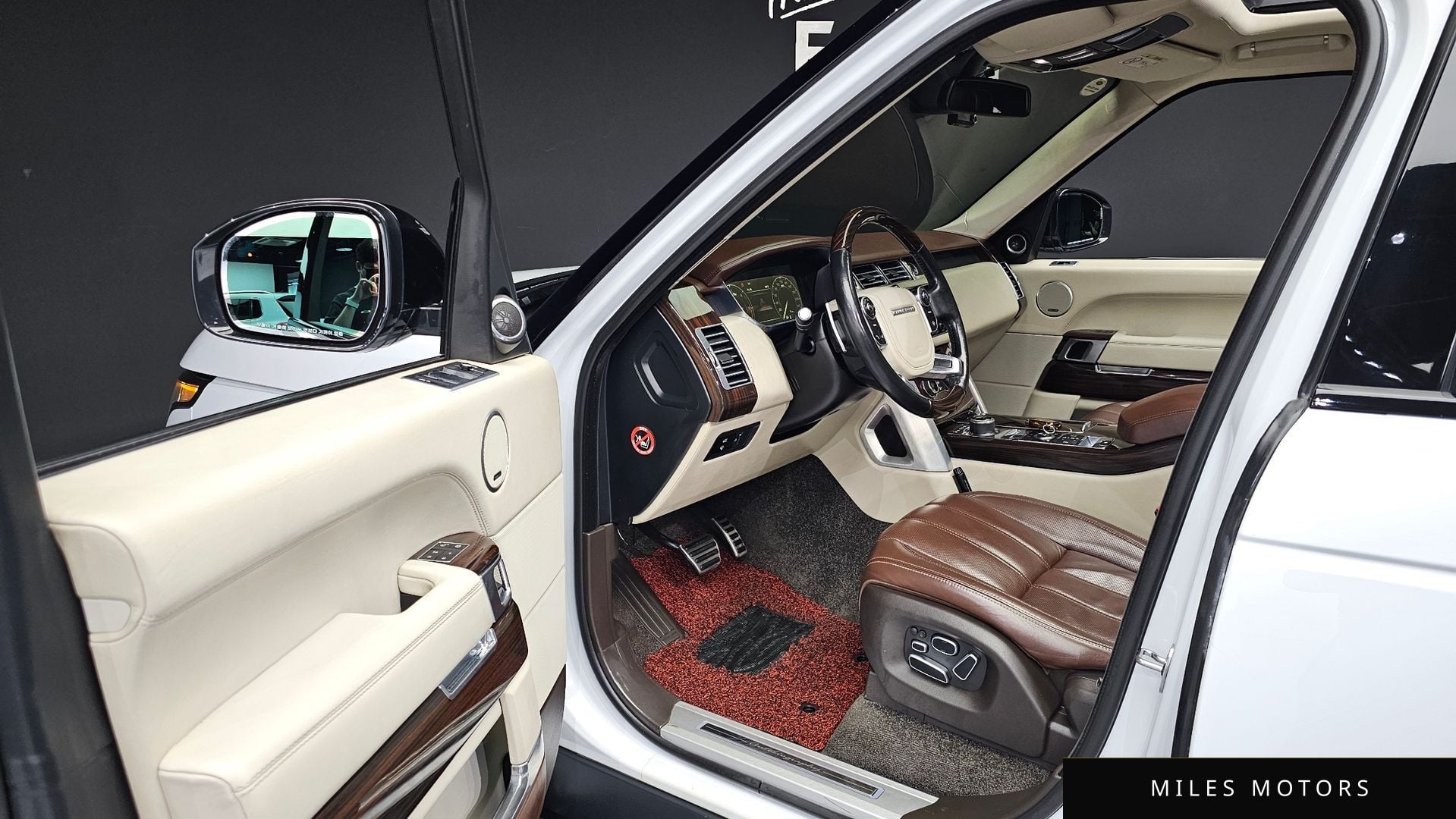 Land Rover Range Rover 2015 — миниатюра 11