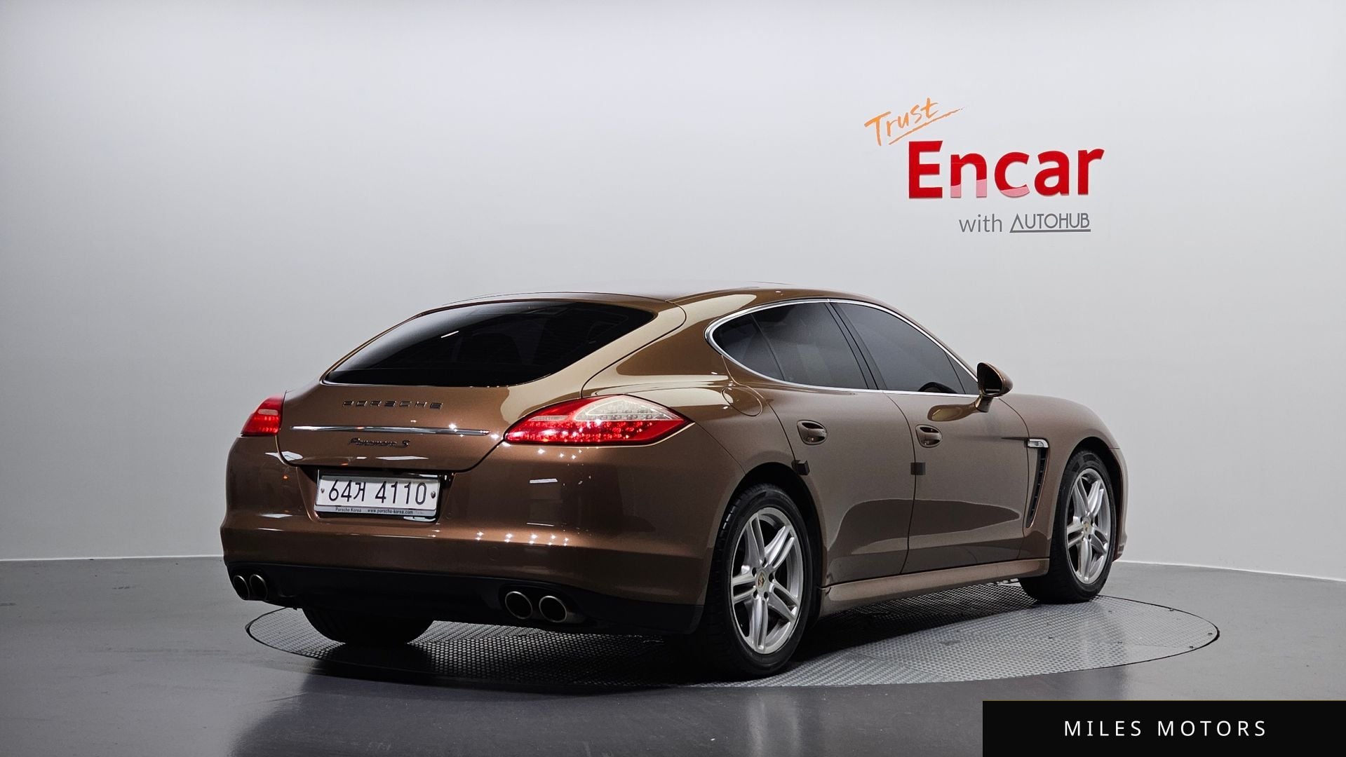 Porsche 파나메라 2010 — миниатюра 2