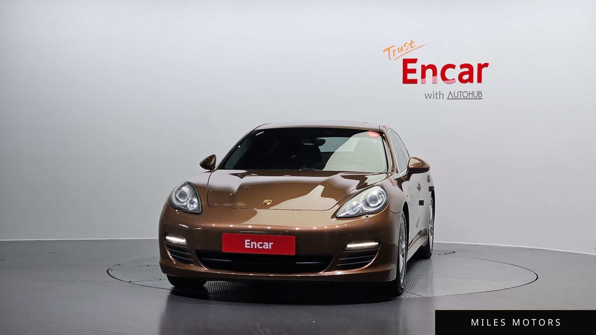 Porsche 파나메라 2010 — миниатюра 3