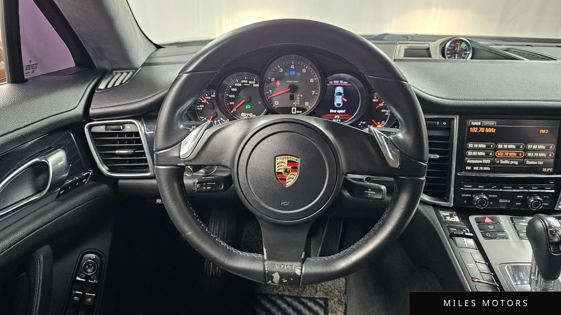 Porsche 파나메라 2010 — миниатюра 13
