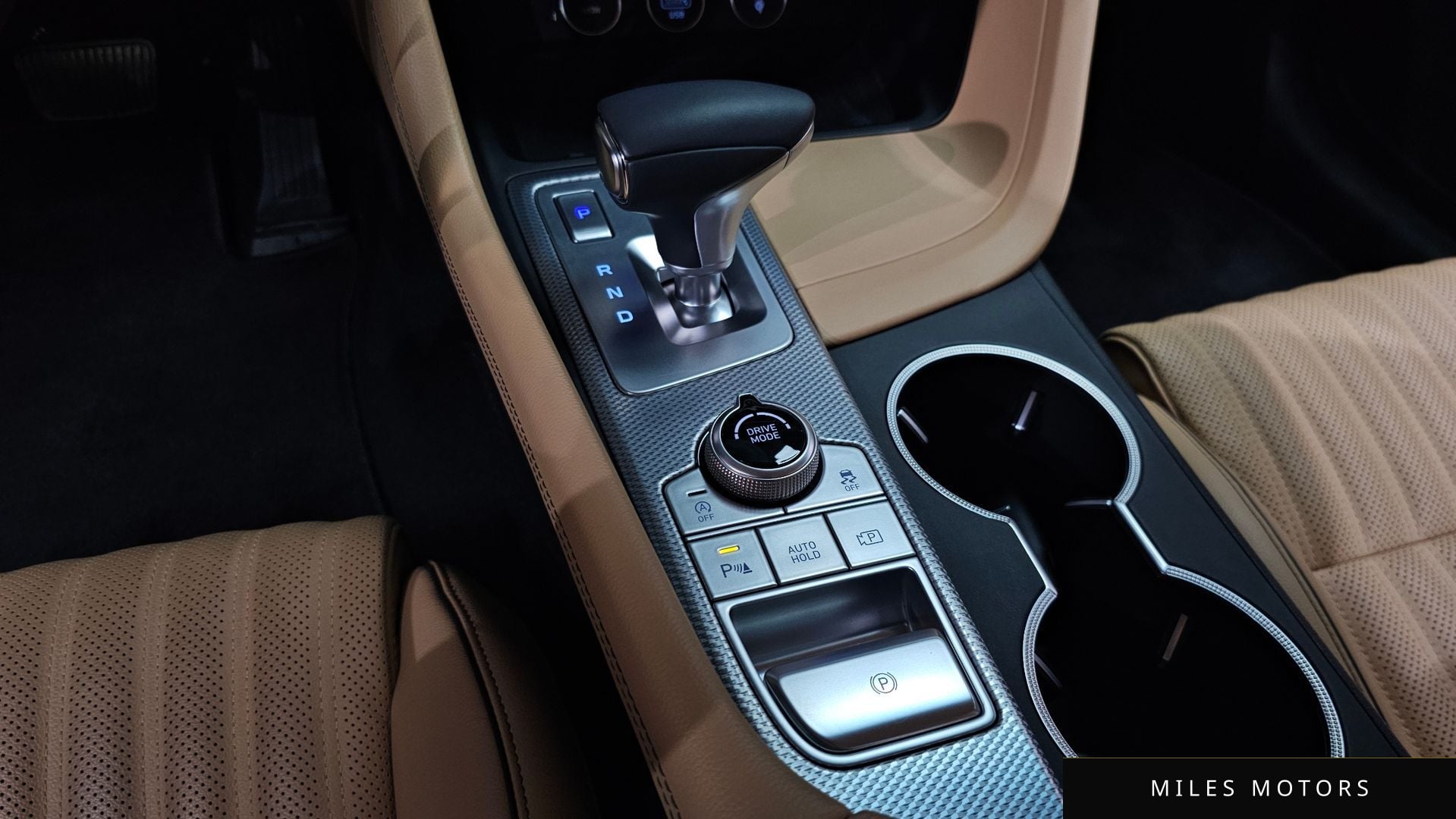 Genesis G70 2023 — миниатюра 9