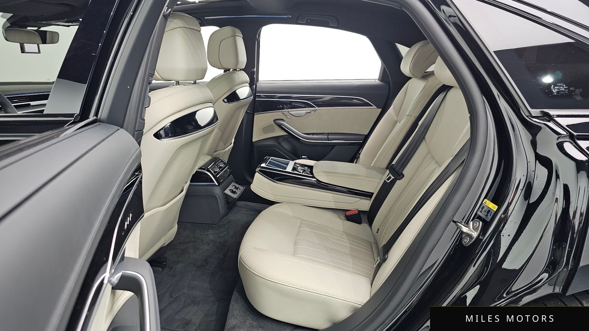 Audi A8 (D5) 2023 — миниатюра 12