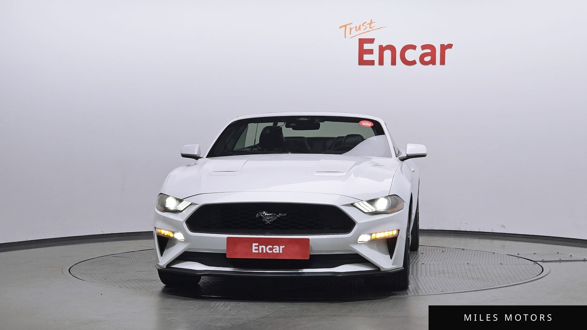 Ford 머스탱 2021 — миниатюра 3