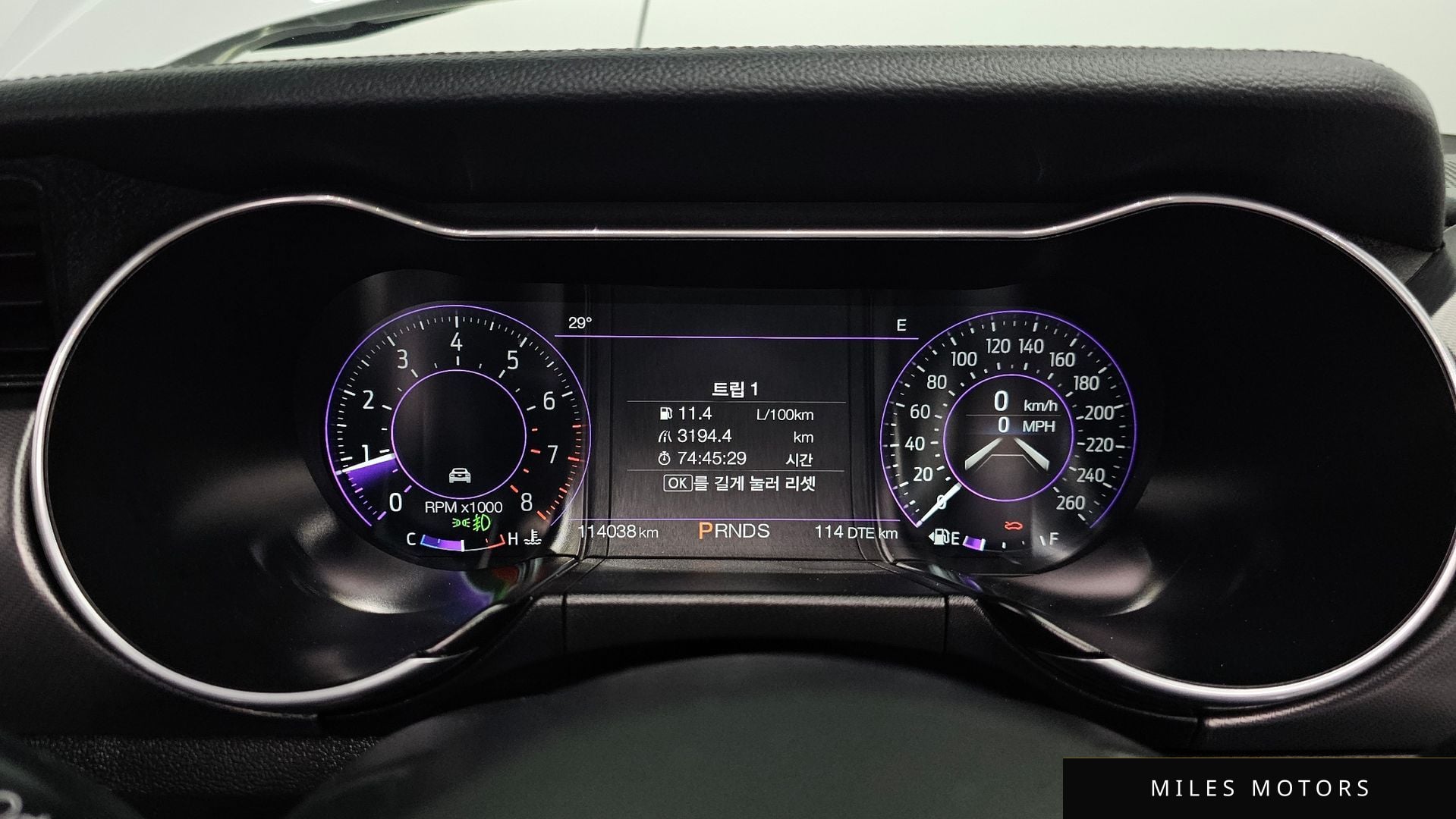 Ford 머스탱 2021 — миниатюра 8