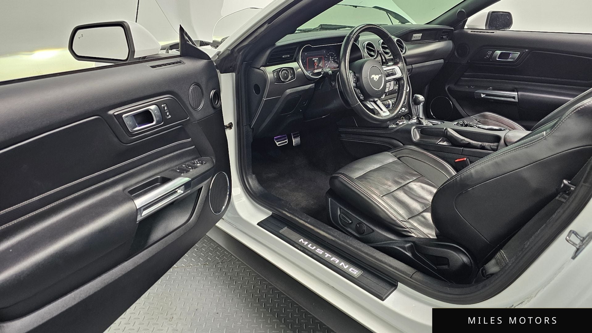 Ford 머스탱 2021 — миниатюра 11