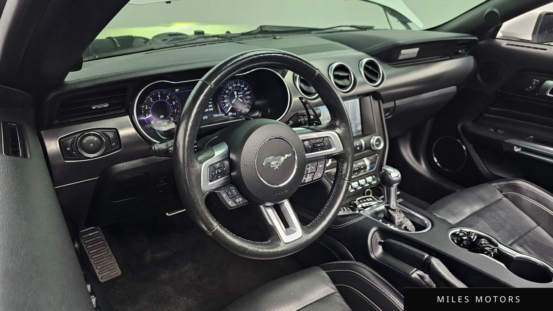 Ford 머스탱 2021 — миниатюра 13