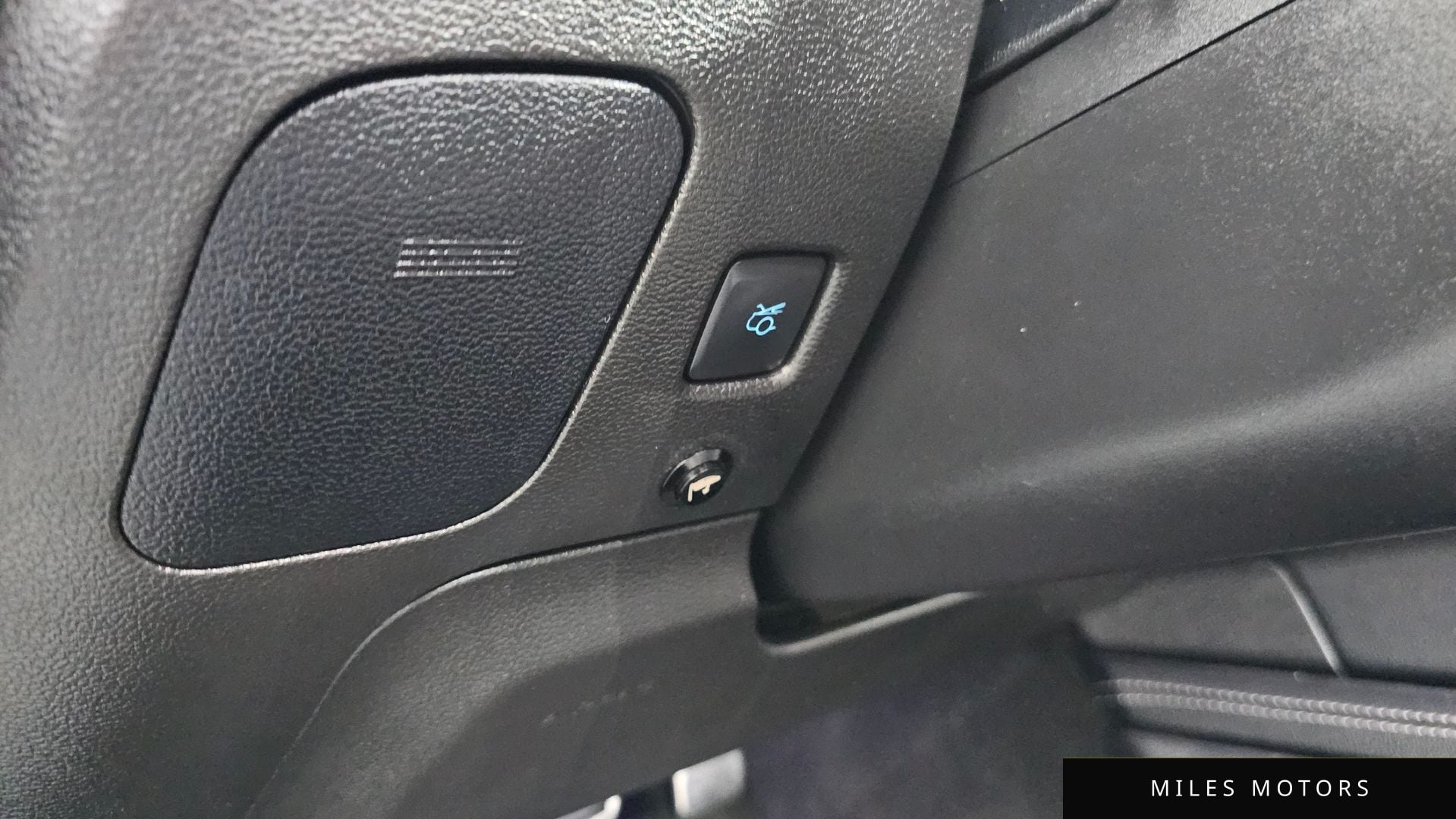 Ford 머스탱 2021 — миниатюра 19