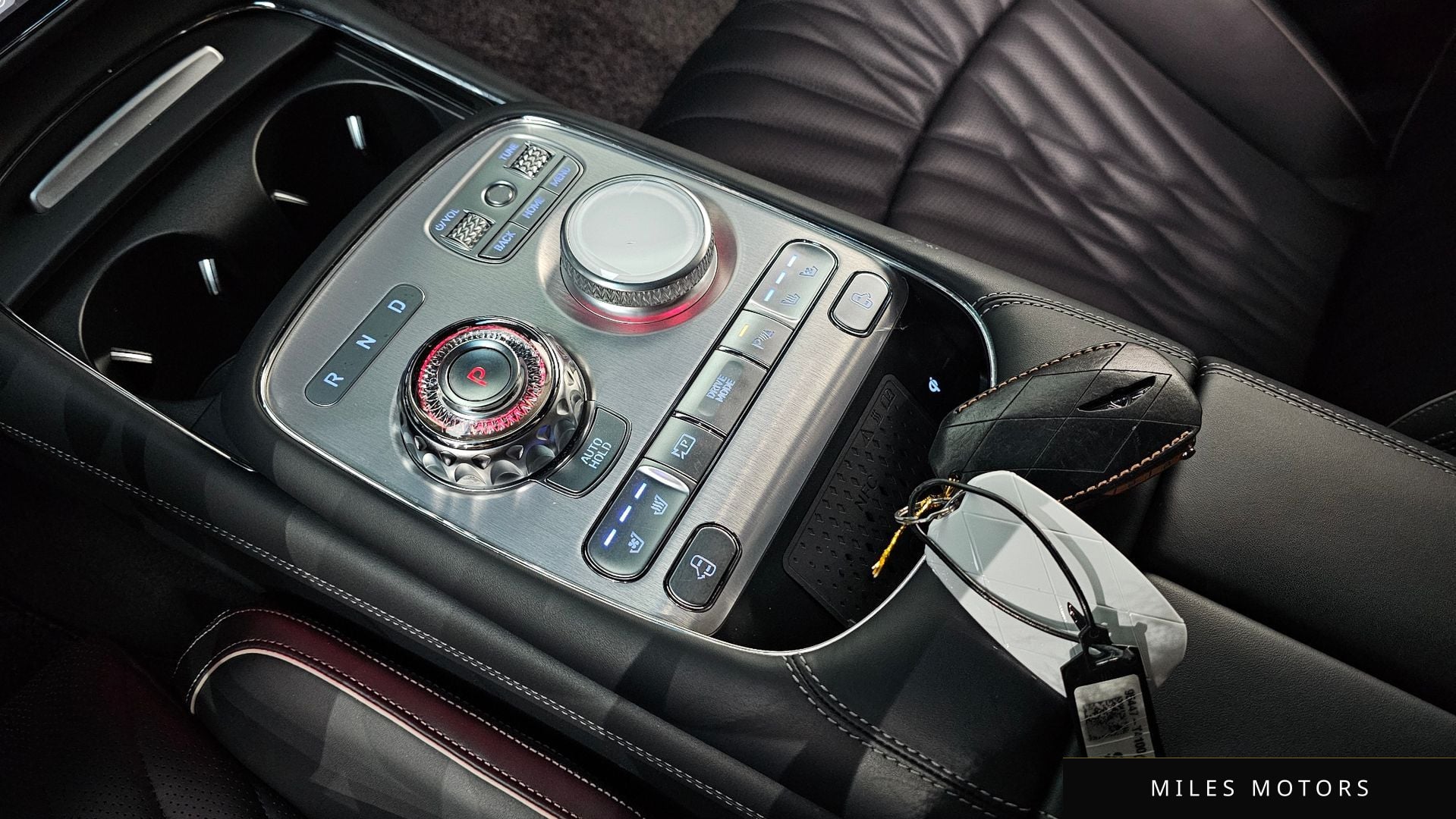 Genesis G90 (RS4) 2022 — миниатюра 9