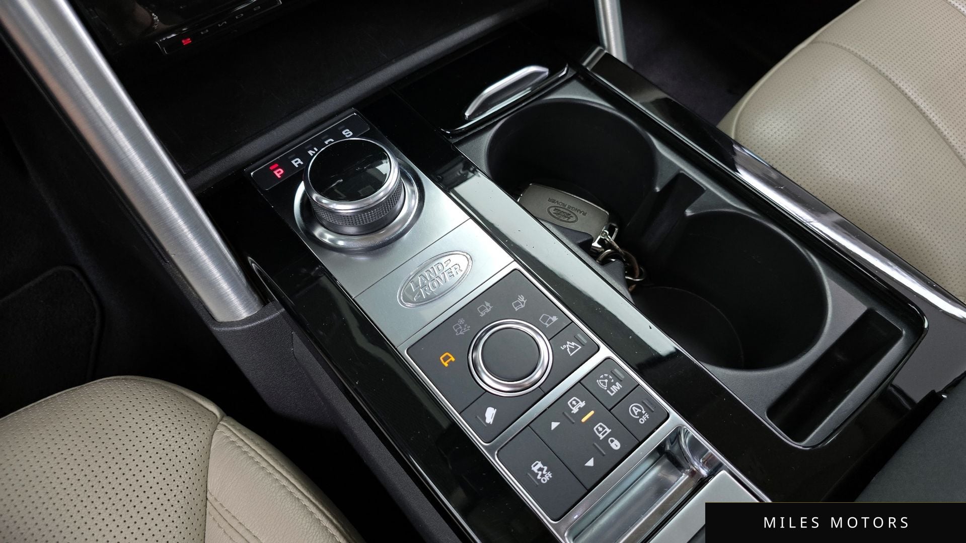 Land Rover 디스커버리 5 2017 — миниатюра 9