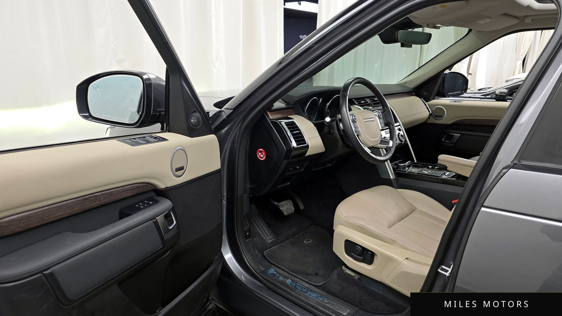 Land Rover 디스커버리 5 2017 — миниатюра 10