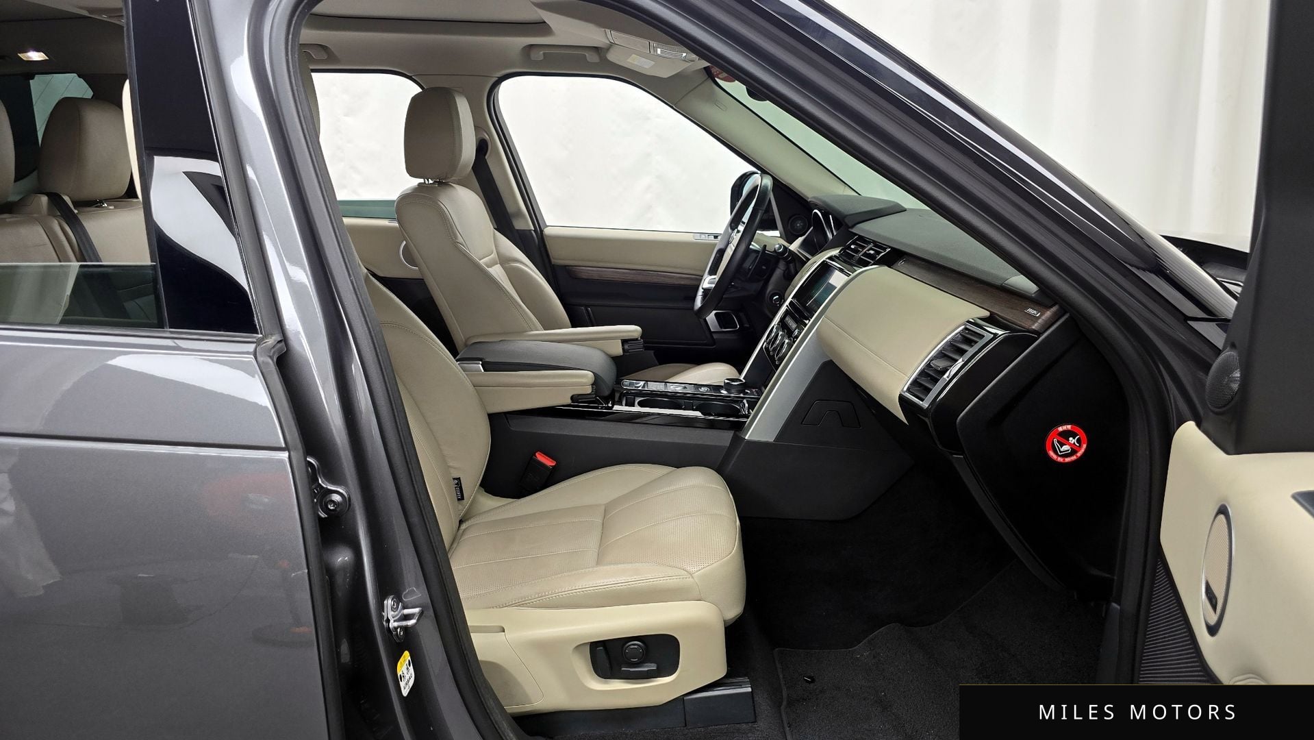 Land Rover 디스커버리 5 2017 — миниатюра 11