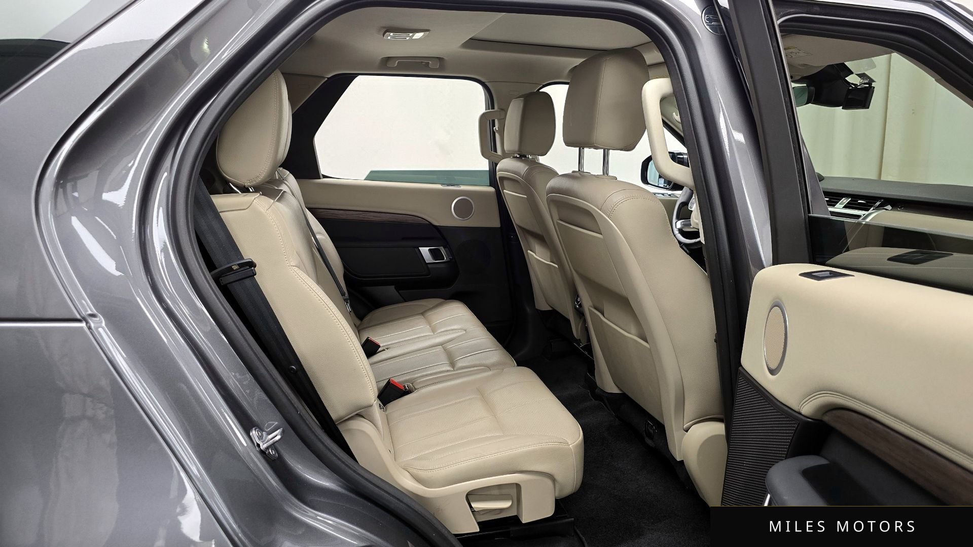 Land Rover 디스커버리 5 2017 — миниатюра 12